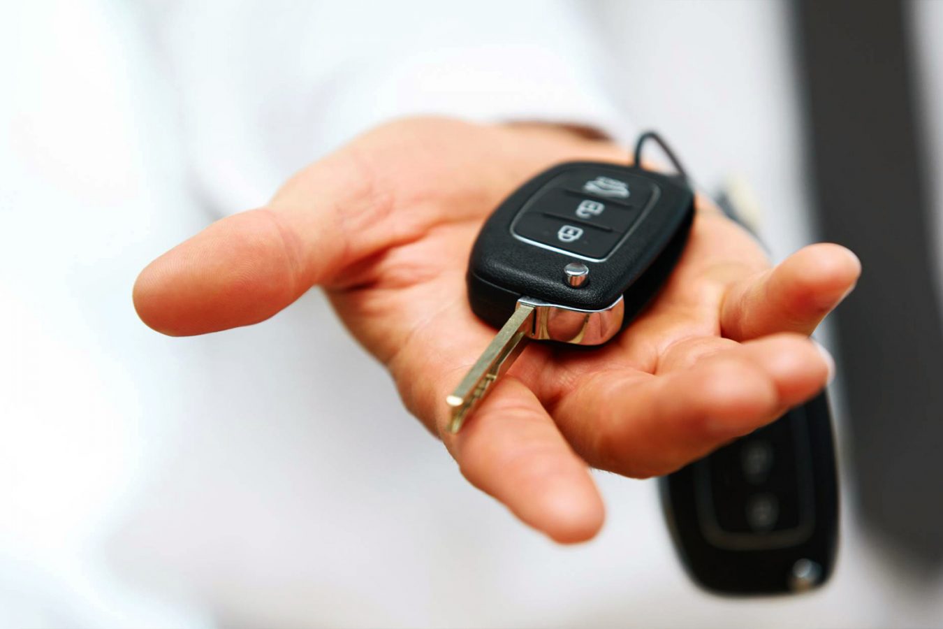 rentcarecuador-slide12 car rental guayaquil